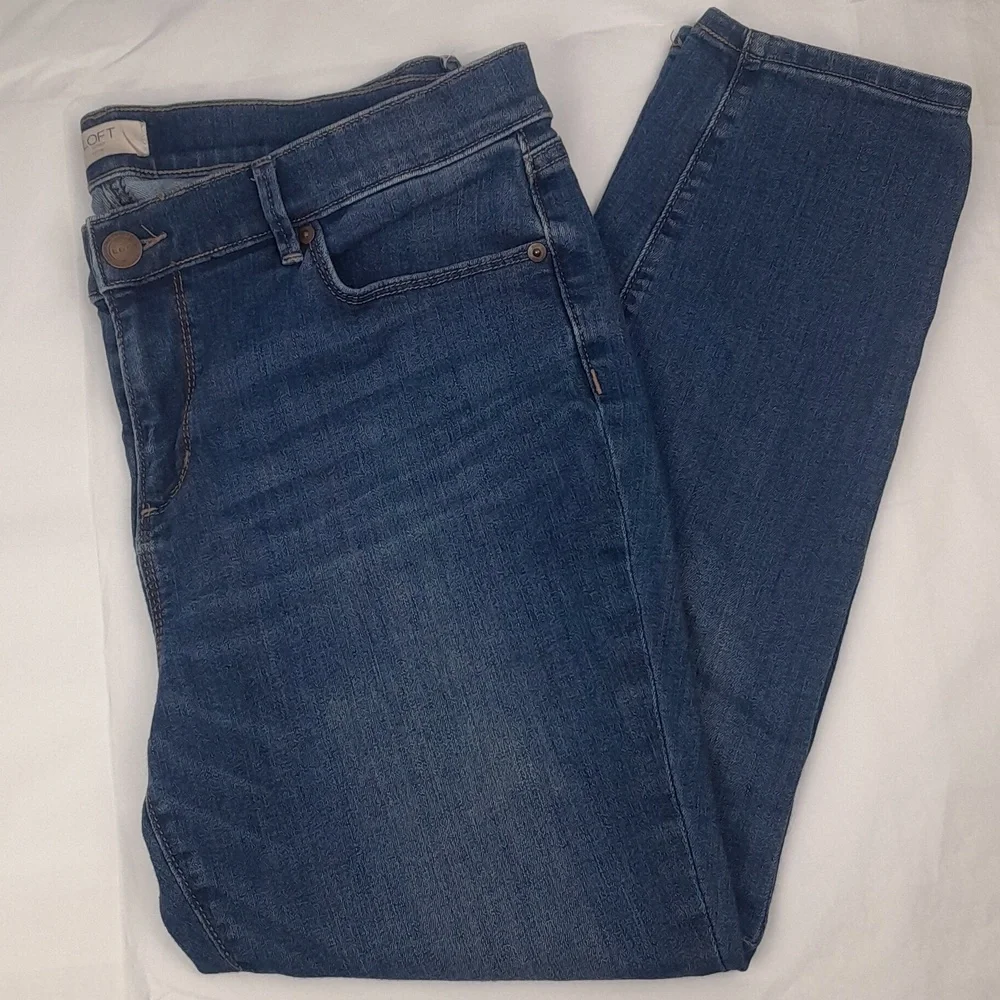Loft Outlet Petite Blue Denim Modern Skinny Jeans - Picture 1 of 11